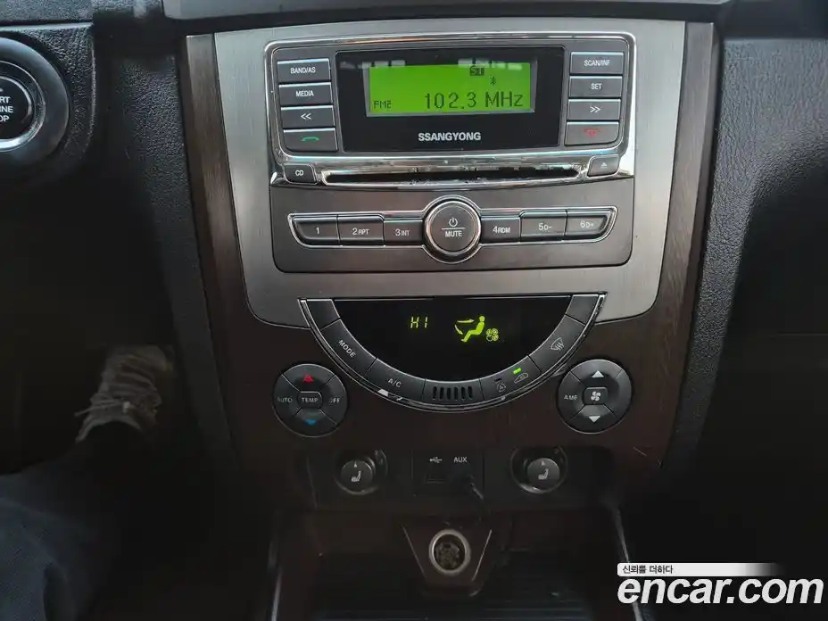 SsangYong Rexton 2015 2.0 Автомат в Москве № 645599, фото 18