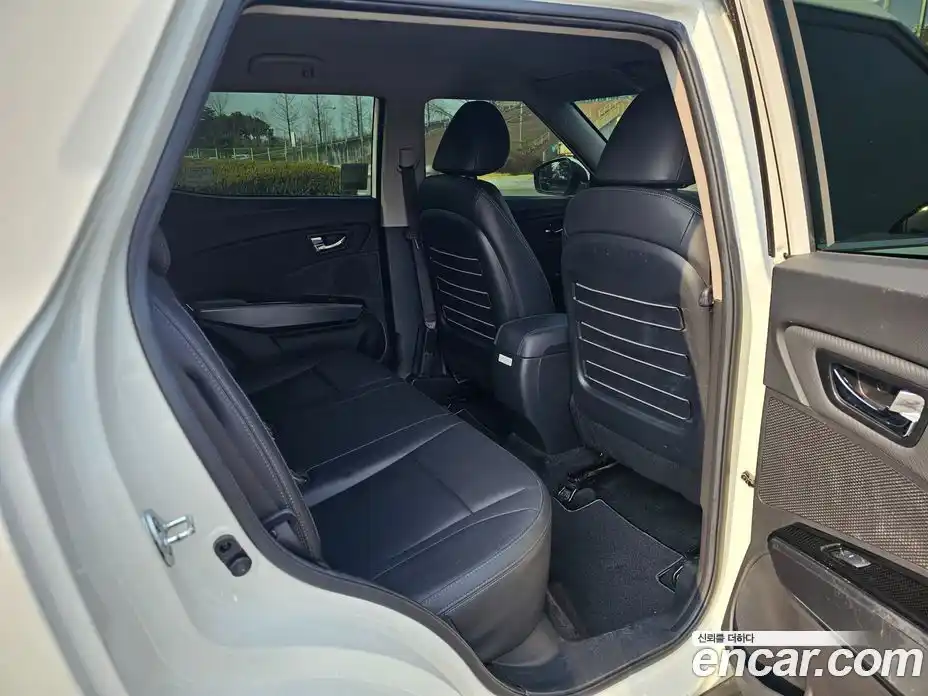 SsangYong TIBOLI 2022 1.5 Автомат в Москве № 645807, фото 13