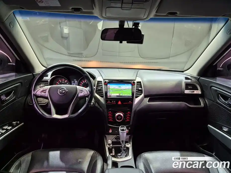 SsangYong TIBOLI 2015 1.6 Автомат в Москве № 645851, фото 12