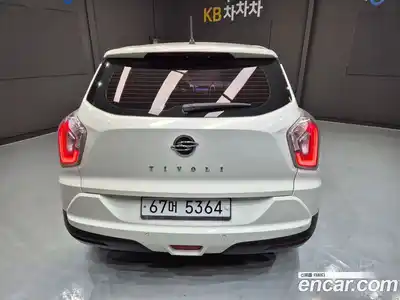 SsangYong TIBOLI 2015 1.6 Автомат в Москве № 645851, миниатюра 4