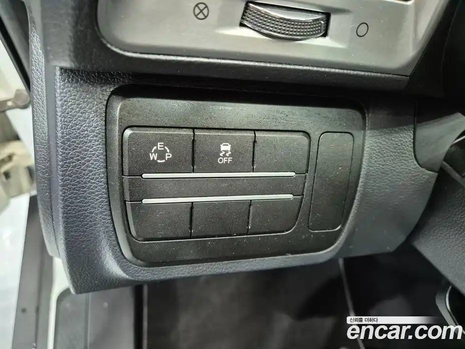 SsangYong TIBOLI 2015 1.6 Автомат в Москве № 645851, фото 7