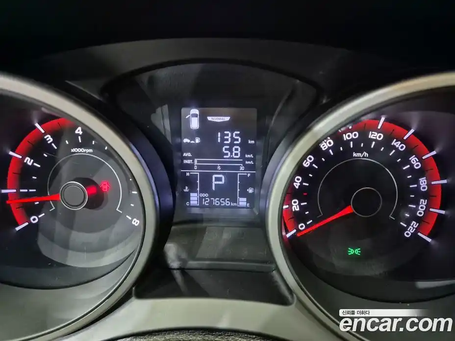 SsangYong TIBOLI 2015 1.6 Автомат в Москве № 645851, фото 8