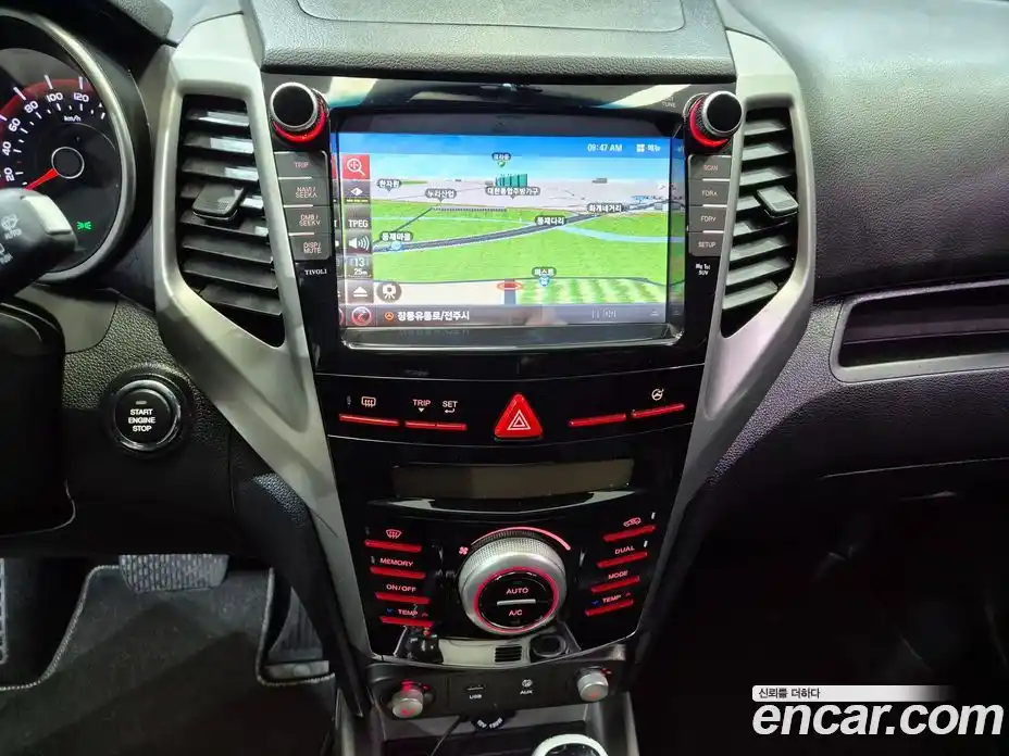 SsangYong TIBOLI 2015 1.6 Автомат в Москве № 645851, фото 10