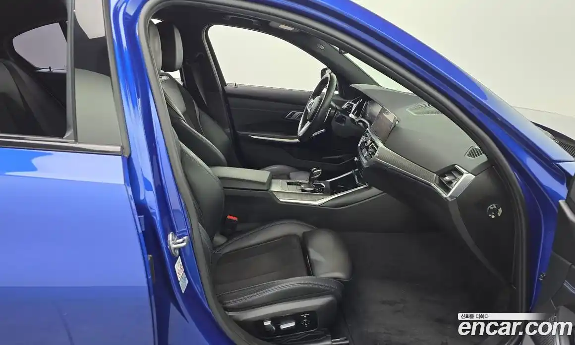 BMW 3-Series 2019 2.0 Автомат в Москве № 648595, фото 11