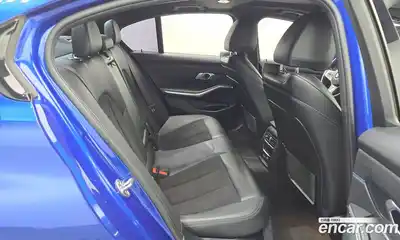 BMW 3-Series 2019 2.0 Автомат в Москве № 648595, миниатюра 12