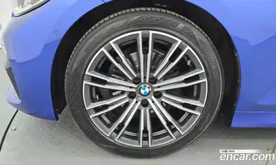 BMW 3-Series 2019 2.0 Автомат в Москве № 648595, миниатюра 5