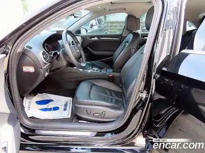 Audi A3 2018 2.0 Автомат в Москве № 651056, миниатюра 5