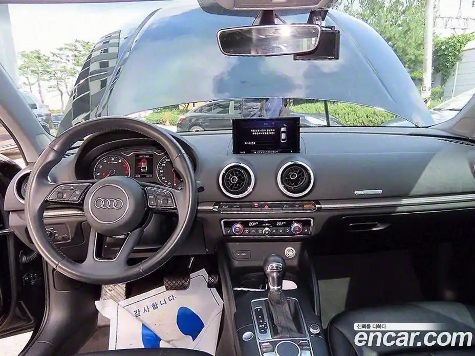 Audi A3 2018 2.0 Автомат в Москве № 651056, фото 7