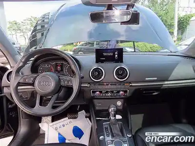 Audi A3 2018 2.0 Автомат в Москве № 651056, миниатюра 7