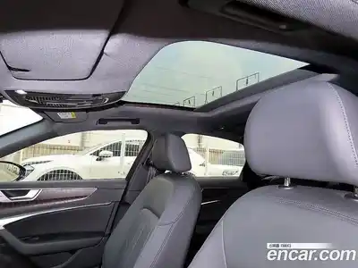 Audi A6 2023 2.0 Автомат в Москве № 651080, миниатюра 12