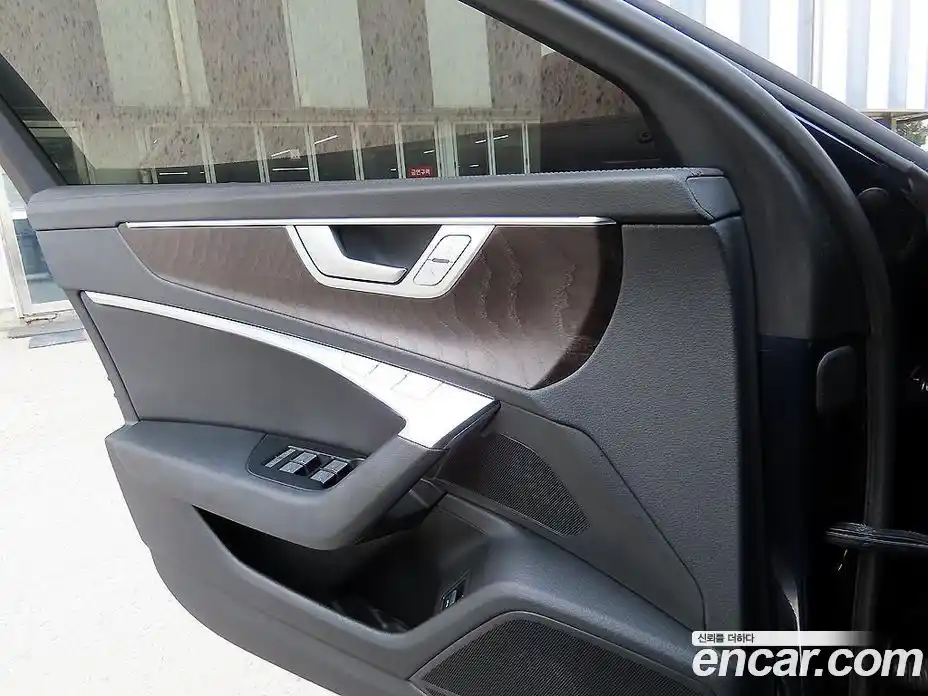 Audi A6 2023 2.0 Автомат в Москве № 651080, фото 13