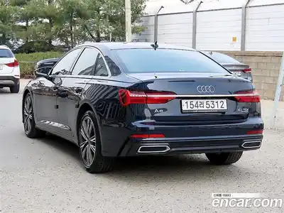 Audi A6 2023 2.0 Автомат в Москве № 651080, миниатюра 2