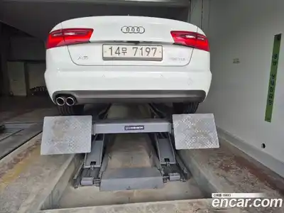 Audi A6 2015 2.0 Автомат в Москве № 651086, миниатюра 2