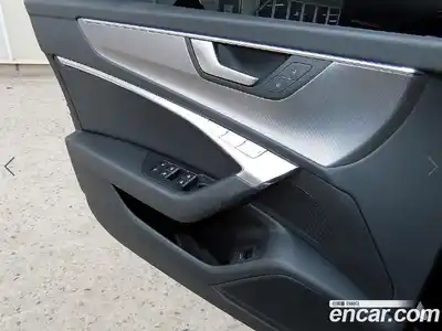 Audi A6 2020 2.0 Автомат в Москве № 651096, миниатюра 11