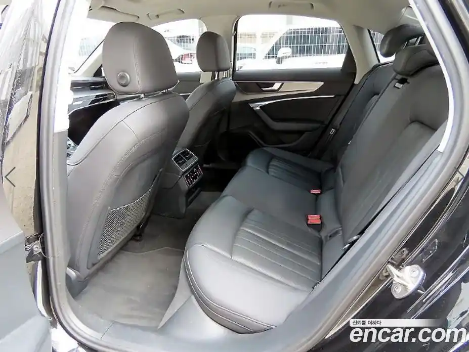 Audi A6 2020 2.0 Автомат в Москве № 651096, фото 6