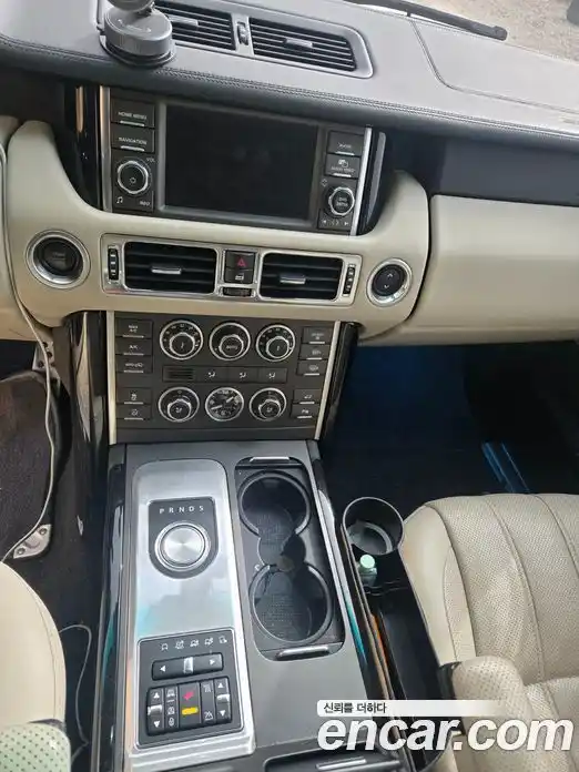 Land Rover Range-Rover 2011 4.4 Автомат в Москве № 651988, фото 8