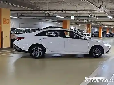 Hyundai Avante 2026 1.6 Автомат в Москве № 668701, миниатюра 10