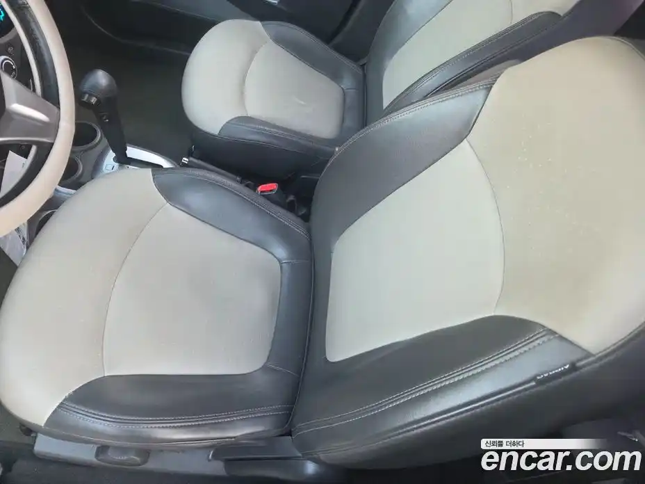 Chevrolet Spark 2012 1.0 Автомат в Москве № 669035, фото 15