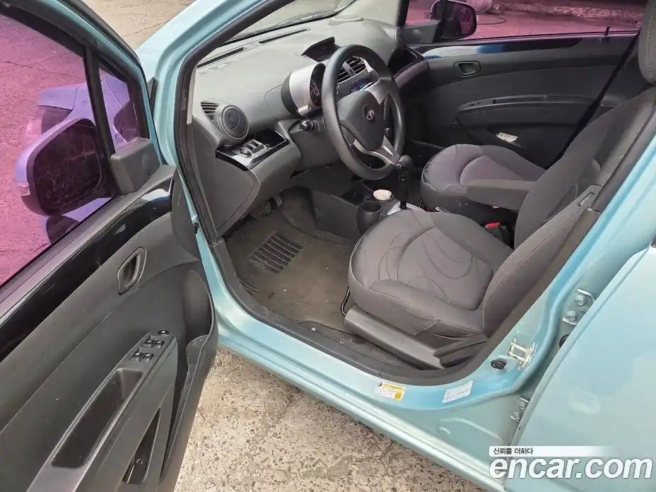 Chevrolet Matiz 2011 1.0 Автомат в Москве № 669706, фото 12