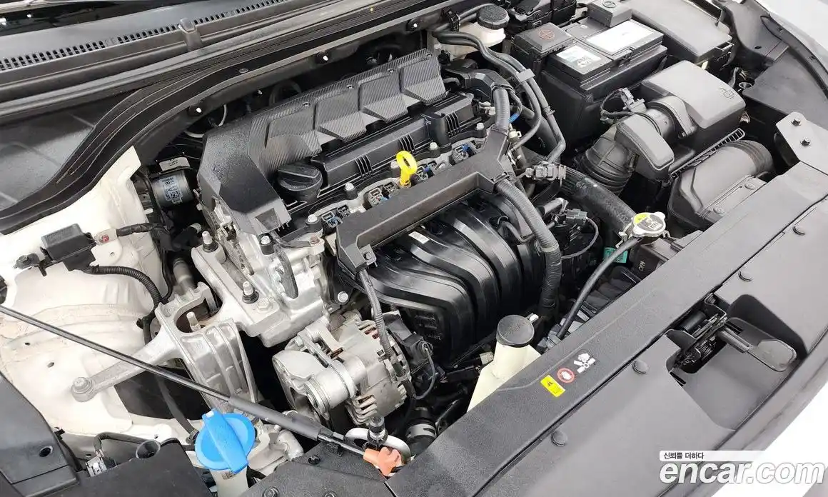 Hyundai Avante 2020 1.6 Автомат в Москве № 670069, фото 5