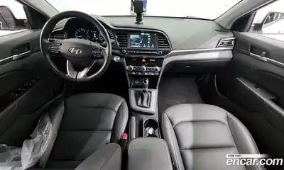 Hyundai Avante 2020 1.6 Автомат в Москве № 670069, миниатюра 6