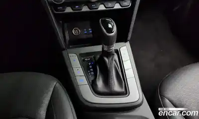 Hyundai Avante 2020 1.6 Автомат в Москве № 670069, миниатюра 8