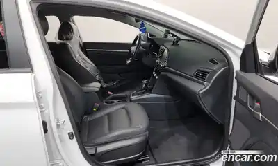 Hyundai Avante 2020 1.6 Автомат в Москве № 670069, миниатюра 10