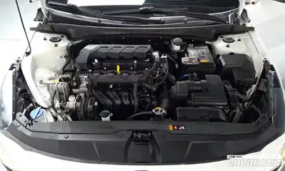 Hyundai Avante 2021 1.6 Автомат в Москве № 670093, миниатюра 5