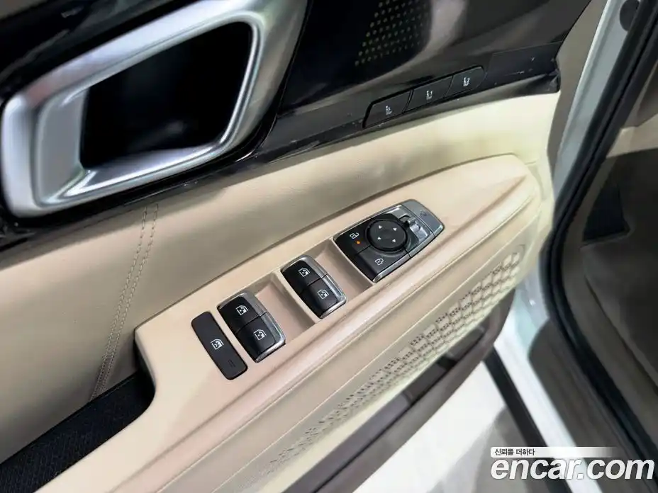 Kia Canival 2024 1.6 Автомат в Москве № 670467, фото 17