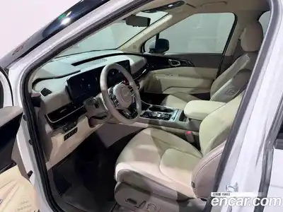 Kia Canival 2024 1.6 Автомат в Москве № 670467, миниатюра 6