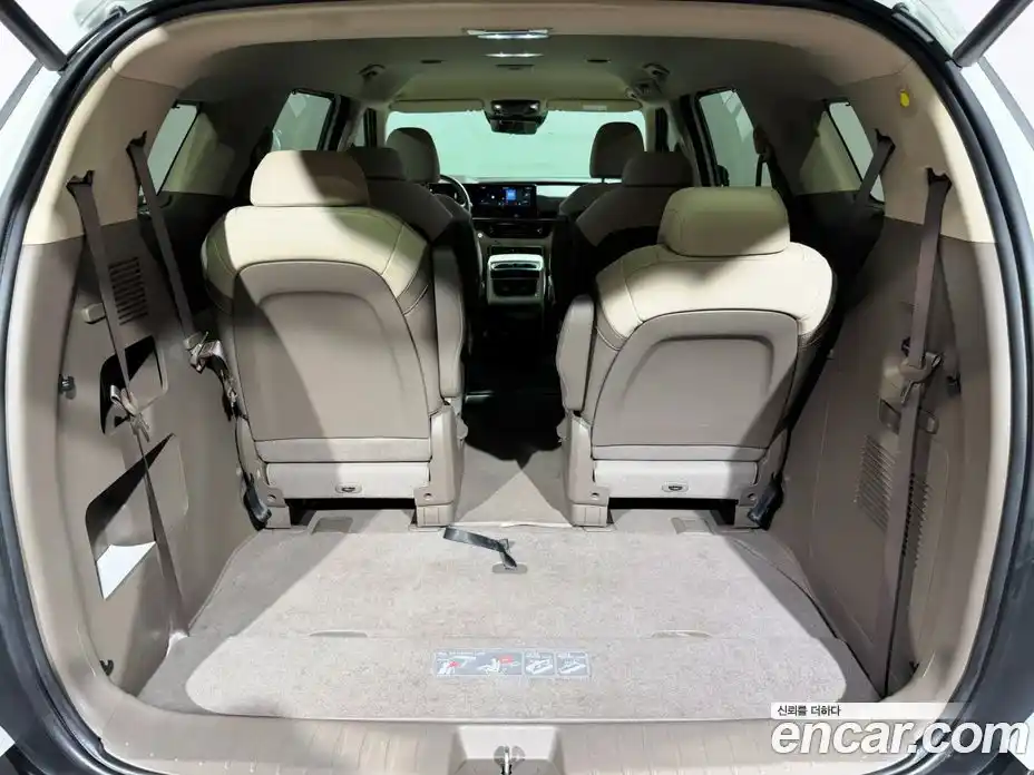 Kia Canival 2024 1.6 Автомат в Москве № 670467, фото 10