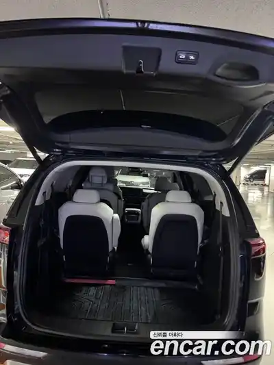 Kia Canival 2023 3.5 Автомат в Москве № 670580, миниатюра 11