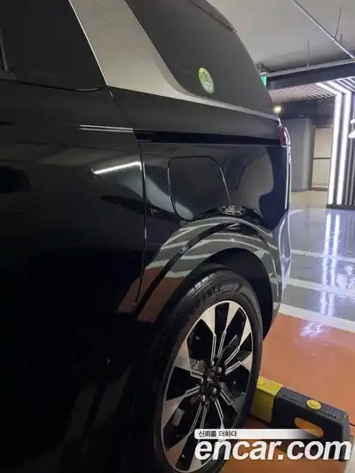 Kia Canival 2023 3.5 Автомат в Москве № 670580, миниатюра 9