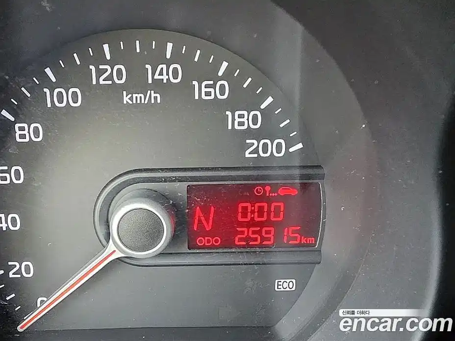 Kia Morning 2014 1.0 Автомат в Москве № 670600, фото 12