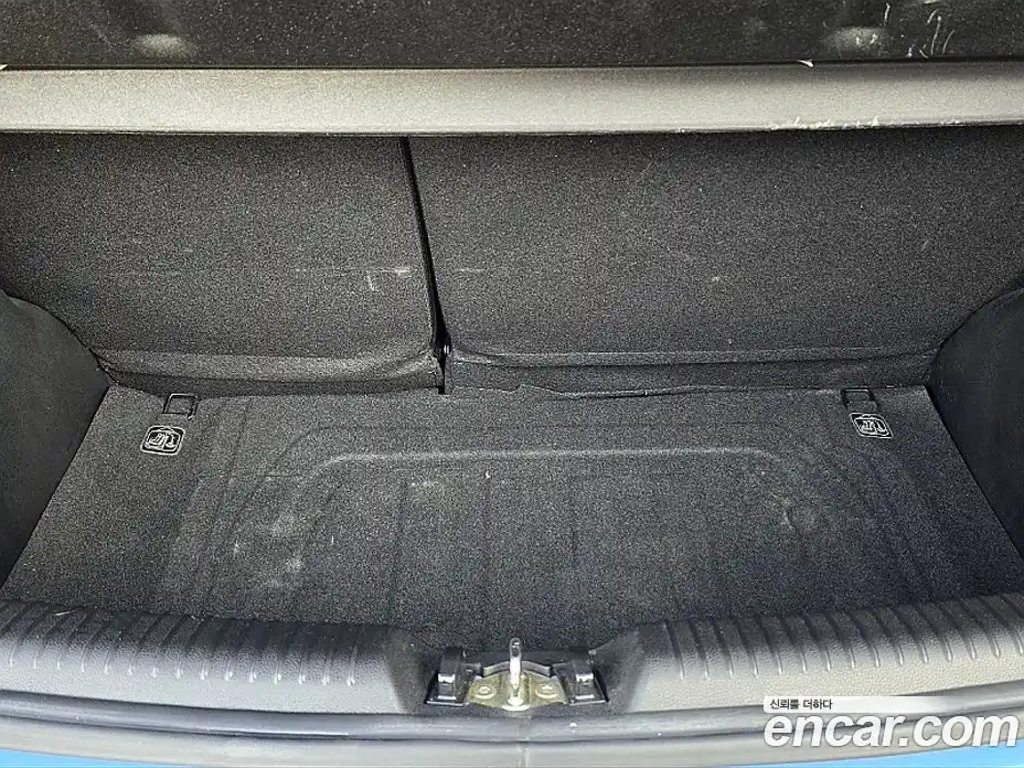 Kia Morning 2014 1.0 Автомат в Москве № 670600, фото 15