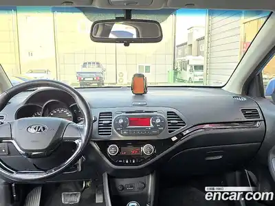 Kia Morning 2014 1.0 Автомат в Москве № 670600, миниатюра 9