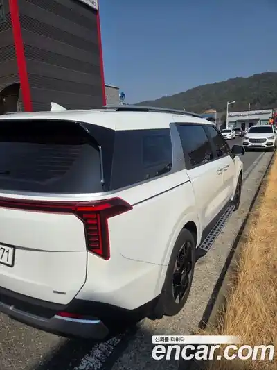 Kia Canival 2024 1.6 Автомат в Москве № 670888, миниатюра 6