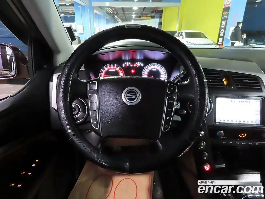 SsangYong Korando 2014 2.0 Автомат в Москве № 672138, фото 15