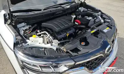 Renault QM6 2023 2.0 Автомат в Москве № 672379, миниатюра 6