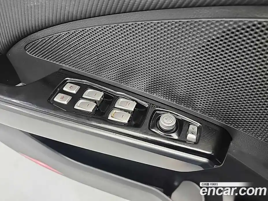 SsangYong TIBOLI 2017 1.6 Автомат в Москве № 672450, фото 14