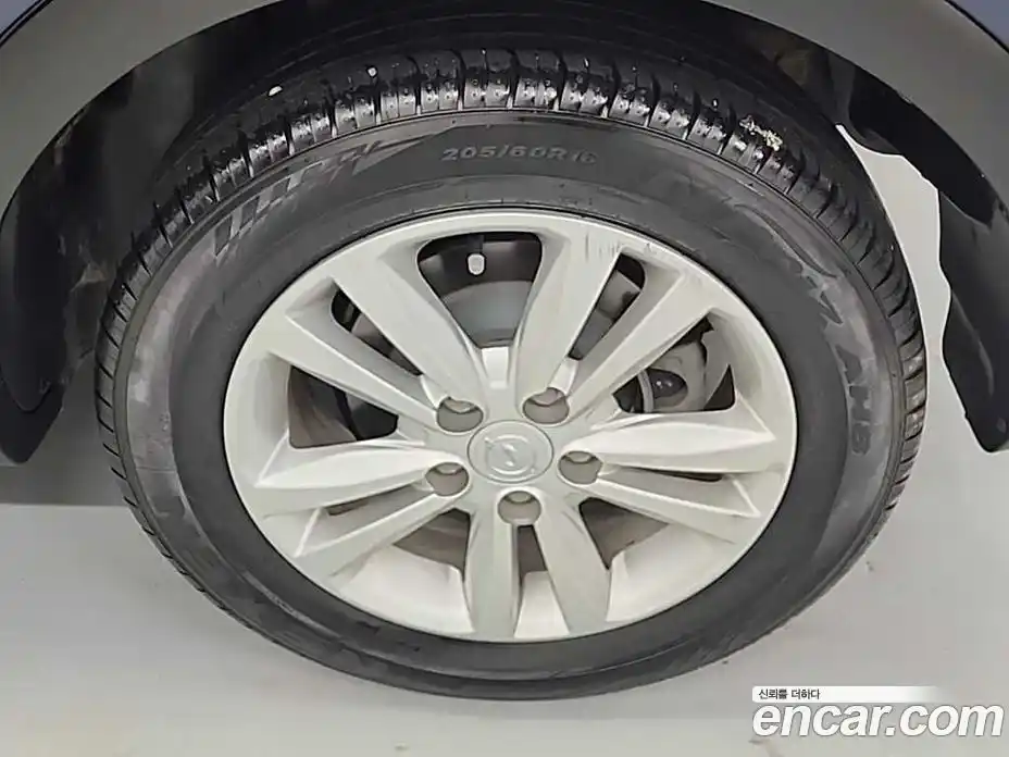 SsangYong TIBOLI 2017 1.6 Автомат в Москве № 672450, фото 19