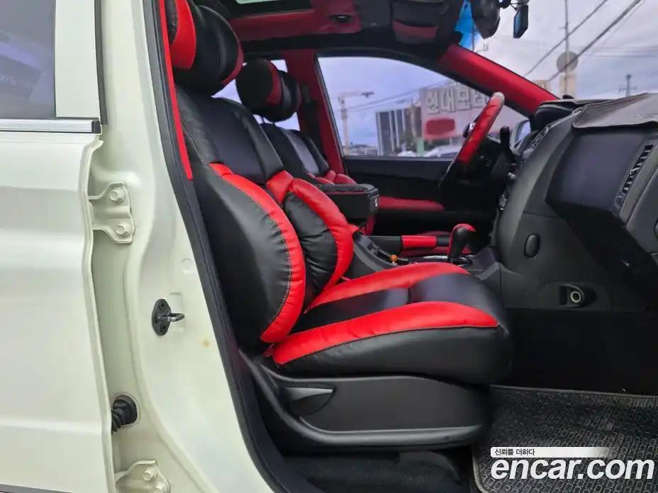 SsangYong Korando 2012 2.0 Автомат в Москве № 672629, фото 15