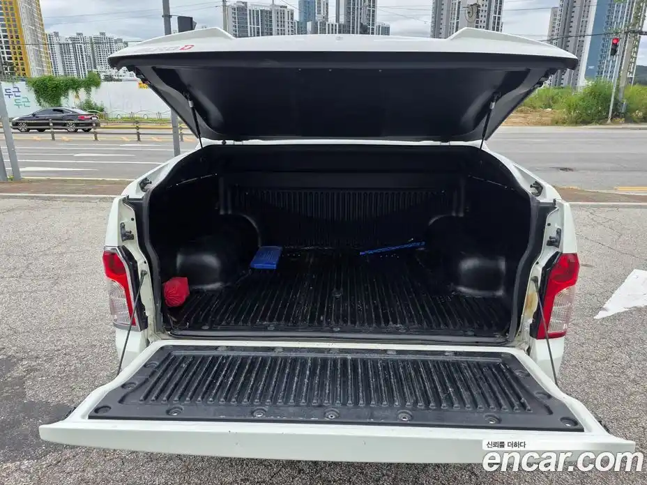 SsangYong Korando 2012 2.0 Автомат в Москве № 672629, фото 20