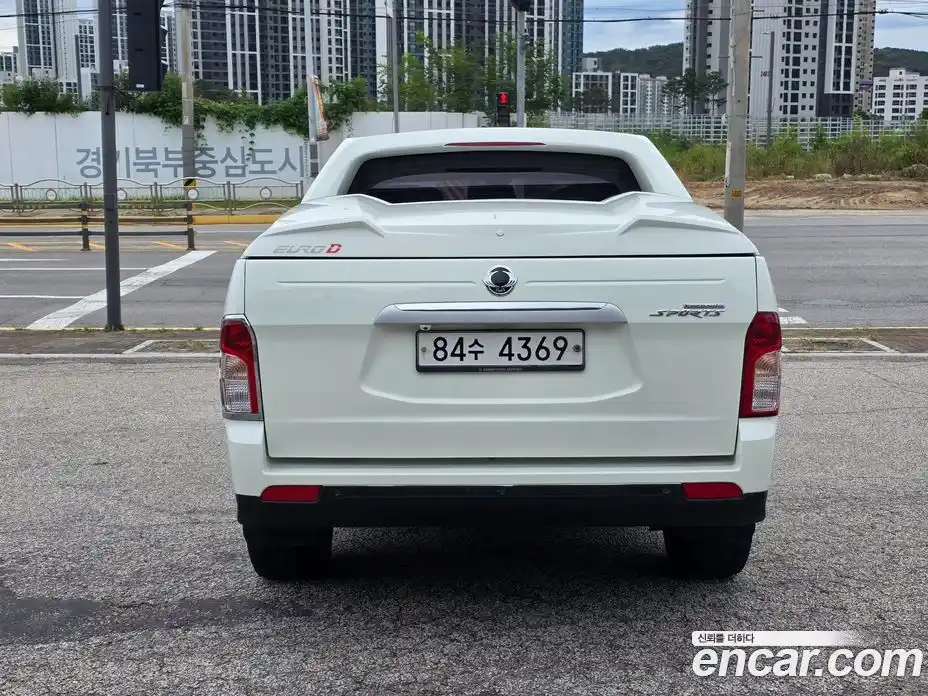 SsangYong Korando 2012 2.0 Автомат в Москве № 672629, фото 4