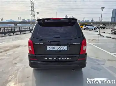 SsangYong Rexton 2014 2.0 Автомат в Москве № 672649, миниатюра 4