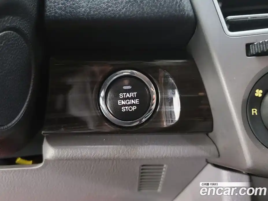 SsangYong Korando 2016 2.2 Автомат в Москве № 672676, фото 16