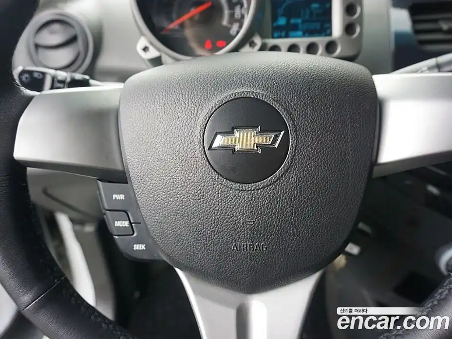 Chevrolet Spark 2012 1.0 Автомат в Москве № 673160, фото 10