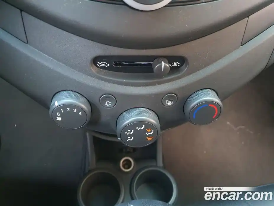 Chevrolet Spark 2012 1.0 Автомат в Москве № 673273, фото 13