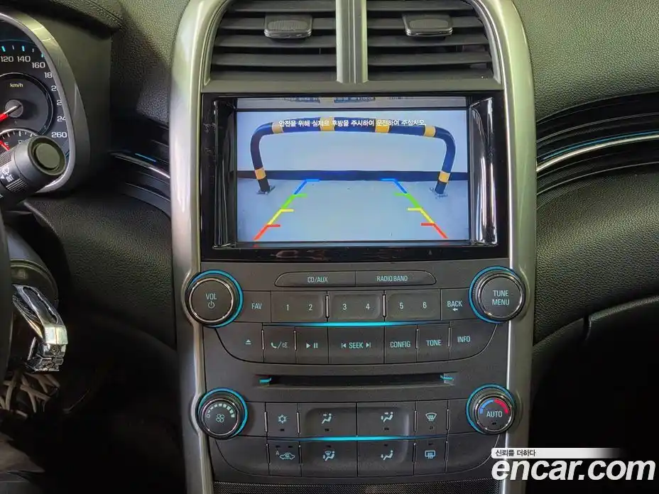 Chevrolet Malibu 2015 2.0 Автомат в Москве № 673341, фото 8