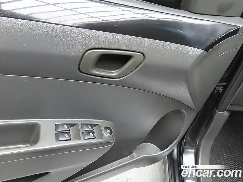 Chevrolet Spark 2012 1.0 Автомат в Москве № 673362, фото 13